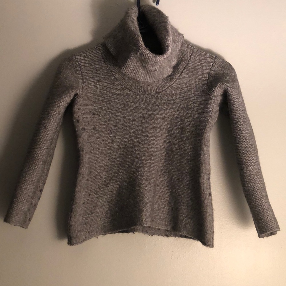 Cropped sweater